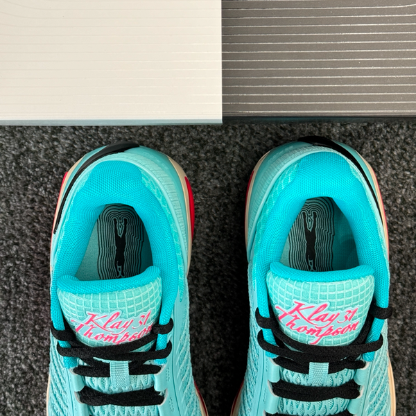 KT10 Low Bahamas KT10 Low Bahamas
