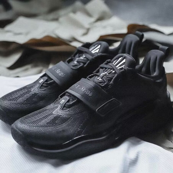 Kai 1  'Black Knight'
